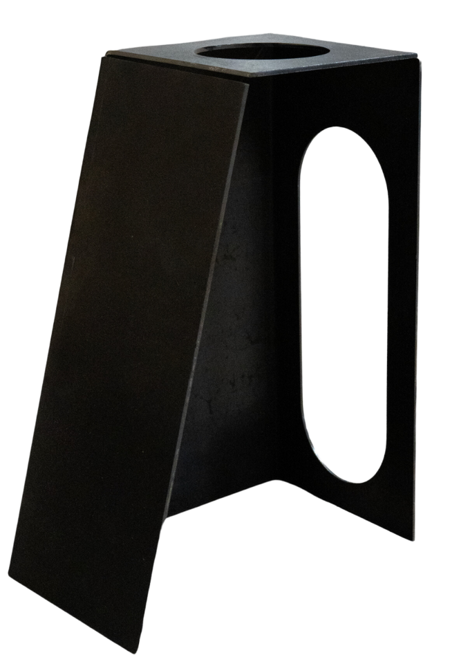 OVAL TAILLIGHT BRACKET DRIVER/PASSENGER