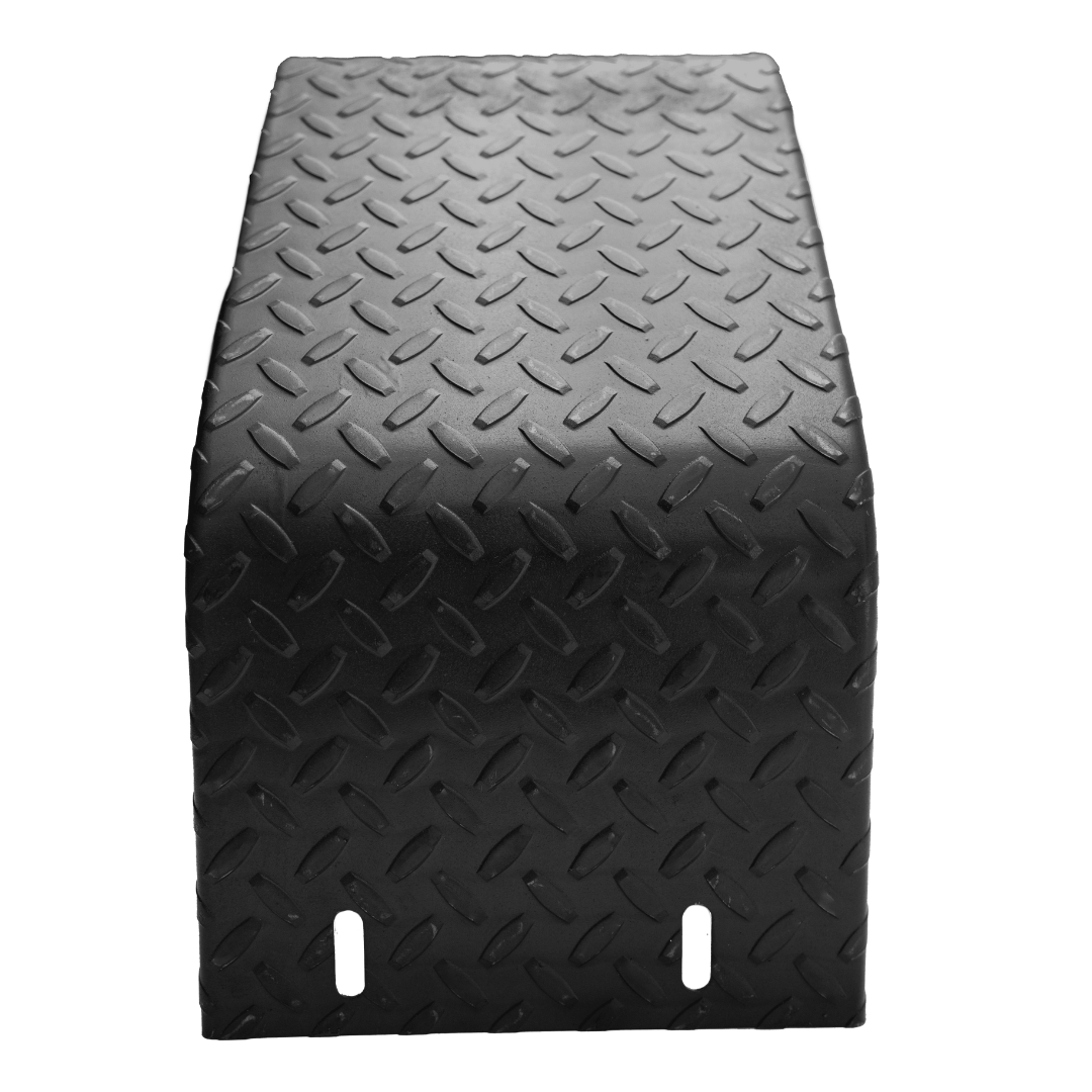 TANDEM AXLE DOUBLE-BROKE FENDER - MOUNTING SLOTS - 14GA DIAMOND-PLATED STEEL